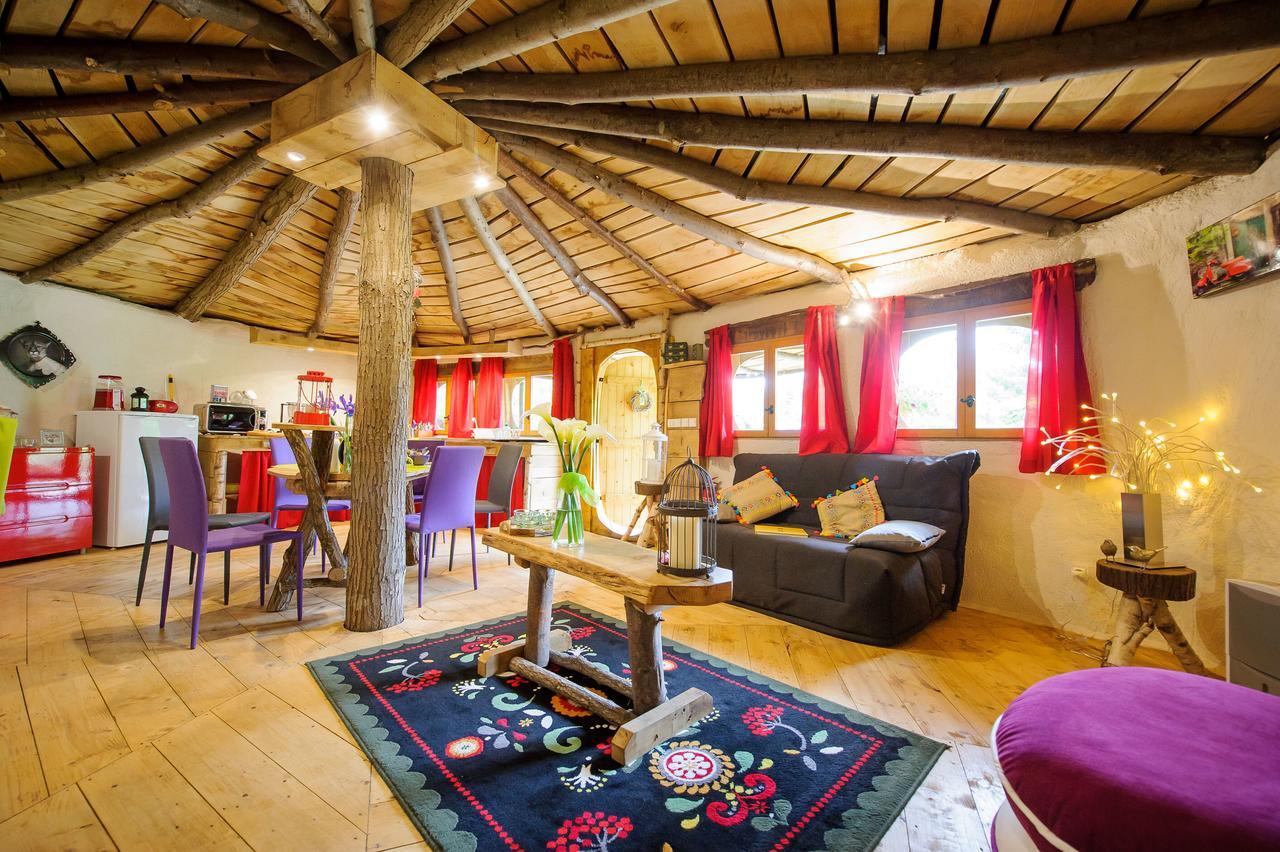 Le Coeur De La Foret Bed & Breakfast *